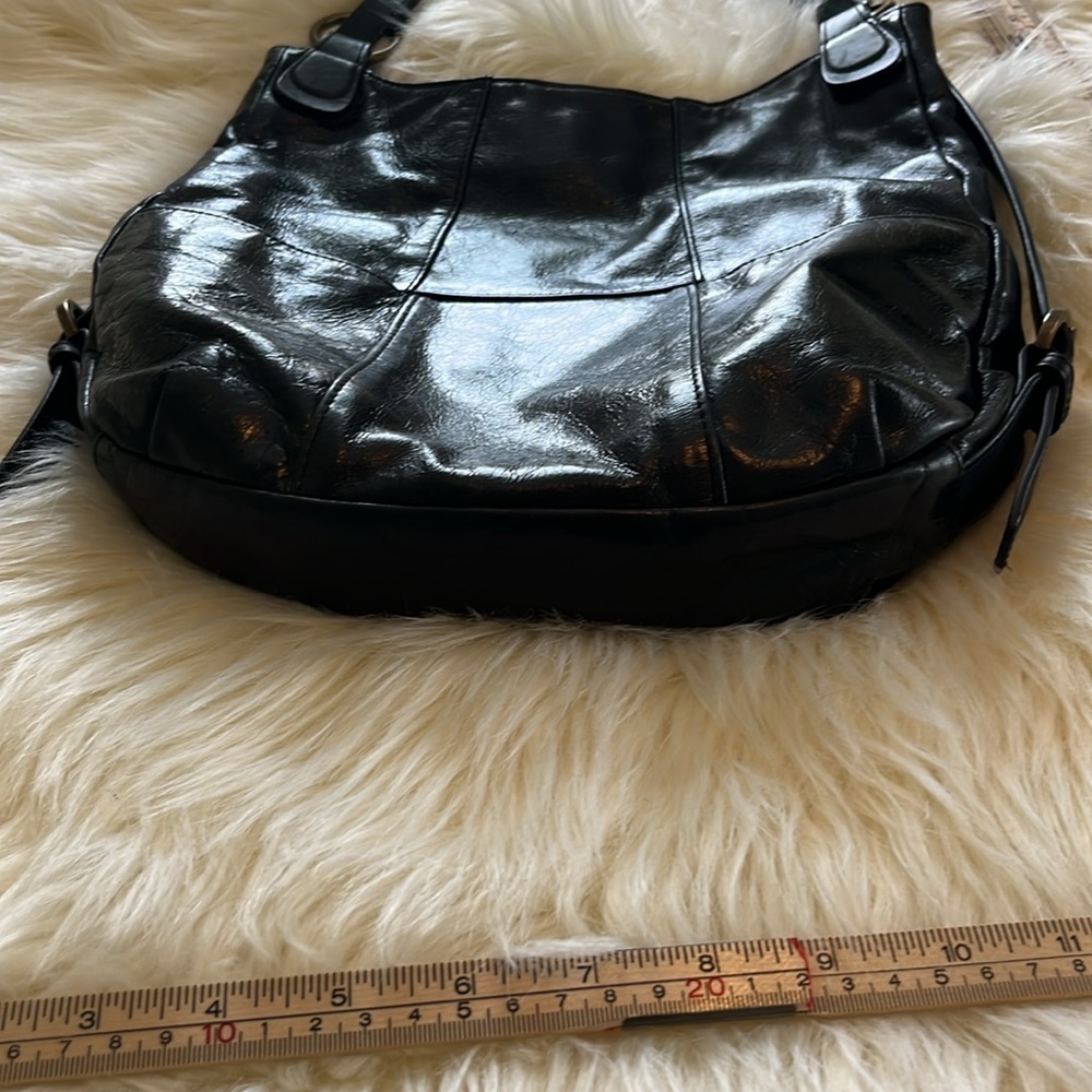 Ellington black Leather convertible Hobo Shoulder backpack Bag - Picture 7 of 7